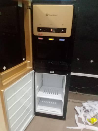 Dawlance Water Dispenser
