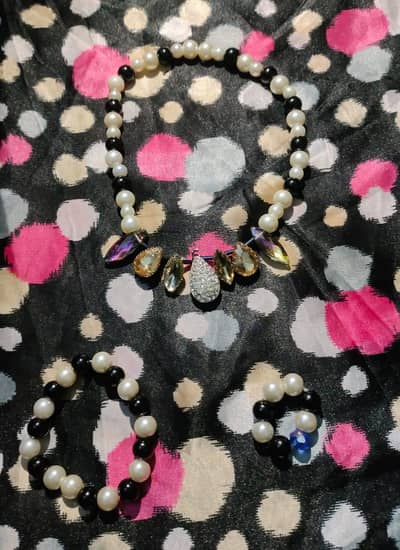 sale 1Ring 1bracelet 1necklace real price is3299 but sale price is2499