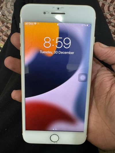 iPhone 7 plus 128GB PTA Approved good condition