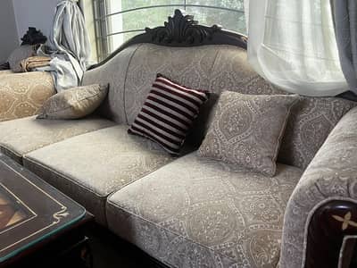 sheesham indaaly 5 seater sofa set with 3 coffee tables set.