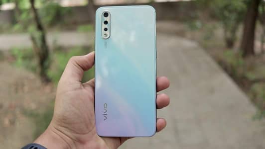 vivo s1