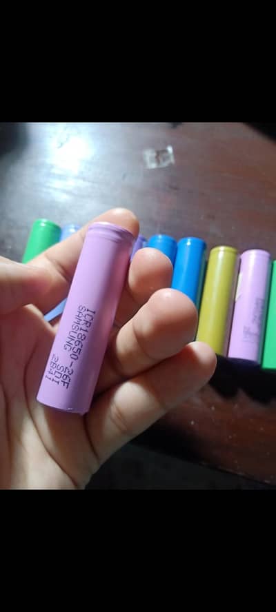 lithium ion cells 3.7 Volt Best For Power banks,  12v batteries etc