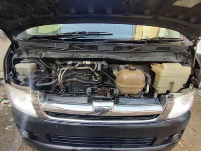 TOYOTA hiace buxa 200