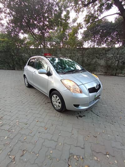 Toyota Vitz 1.0 2007/13 brand new condition 2 owner car