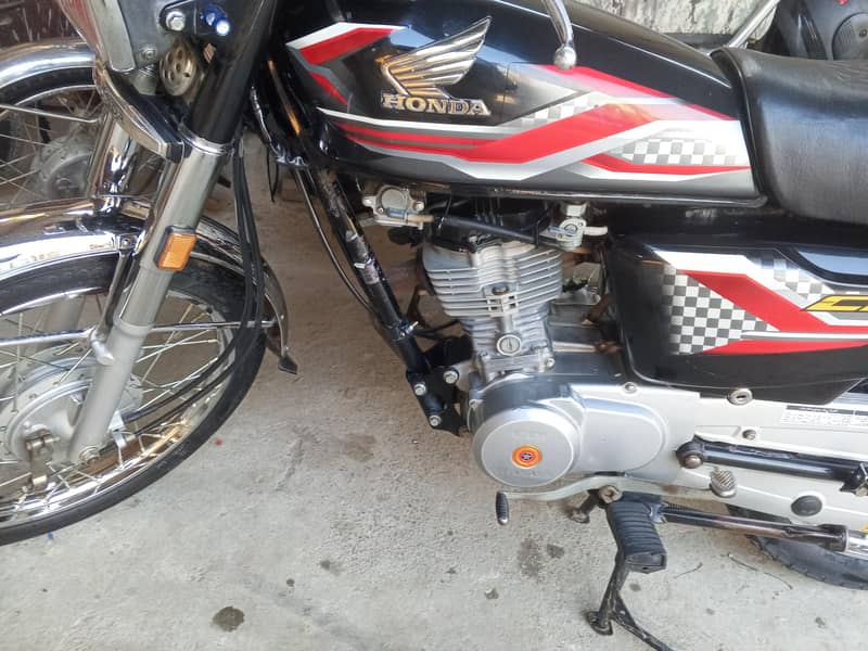 Honda 125.24modal 1