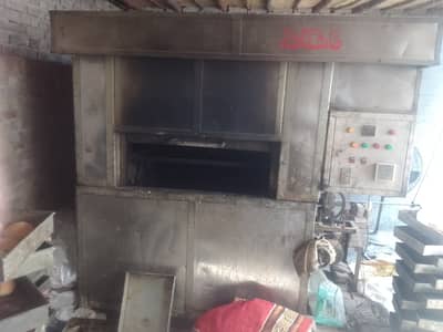 Bakery all sman 3061628731 whatsup sb sman 1saal sy bi km use hwa hay