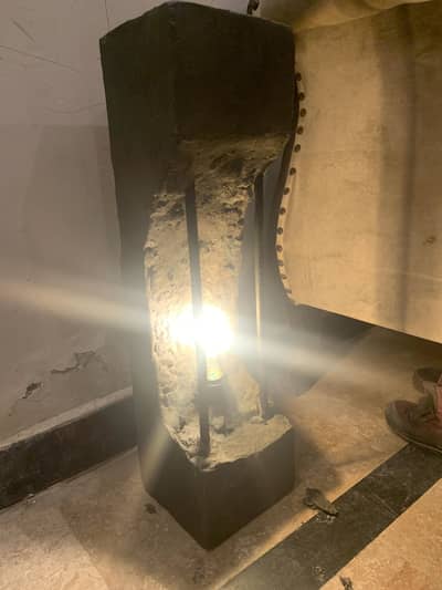 Concrete floor lamp