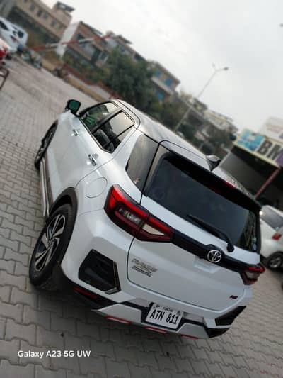 Toyota Raize Z premium 5AA grade,Raize Z package Full option,Z package