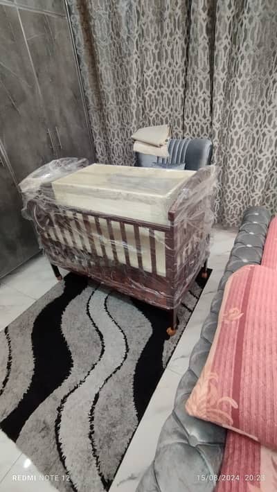 Title: Baby Cot for Sale – Original Tinnies Brand (Like New)