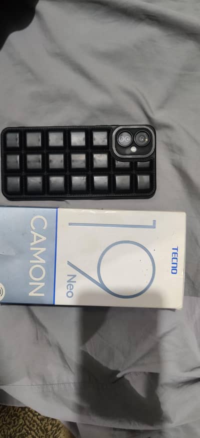 Tecno camon 19 neo with box