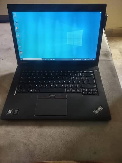 Lenovo Thinkpad Core i5  5th generation