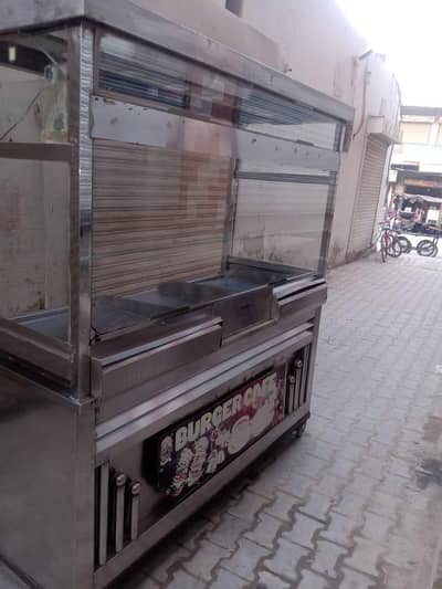 shawarma counter