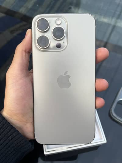 iPhone 15 Pro Max