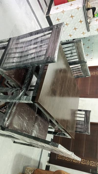 Dining Table with 6 Chairs