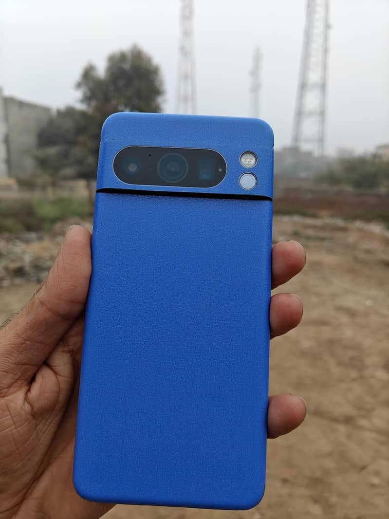 Google Pixel 8 Pro 2