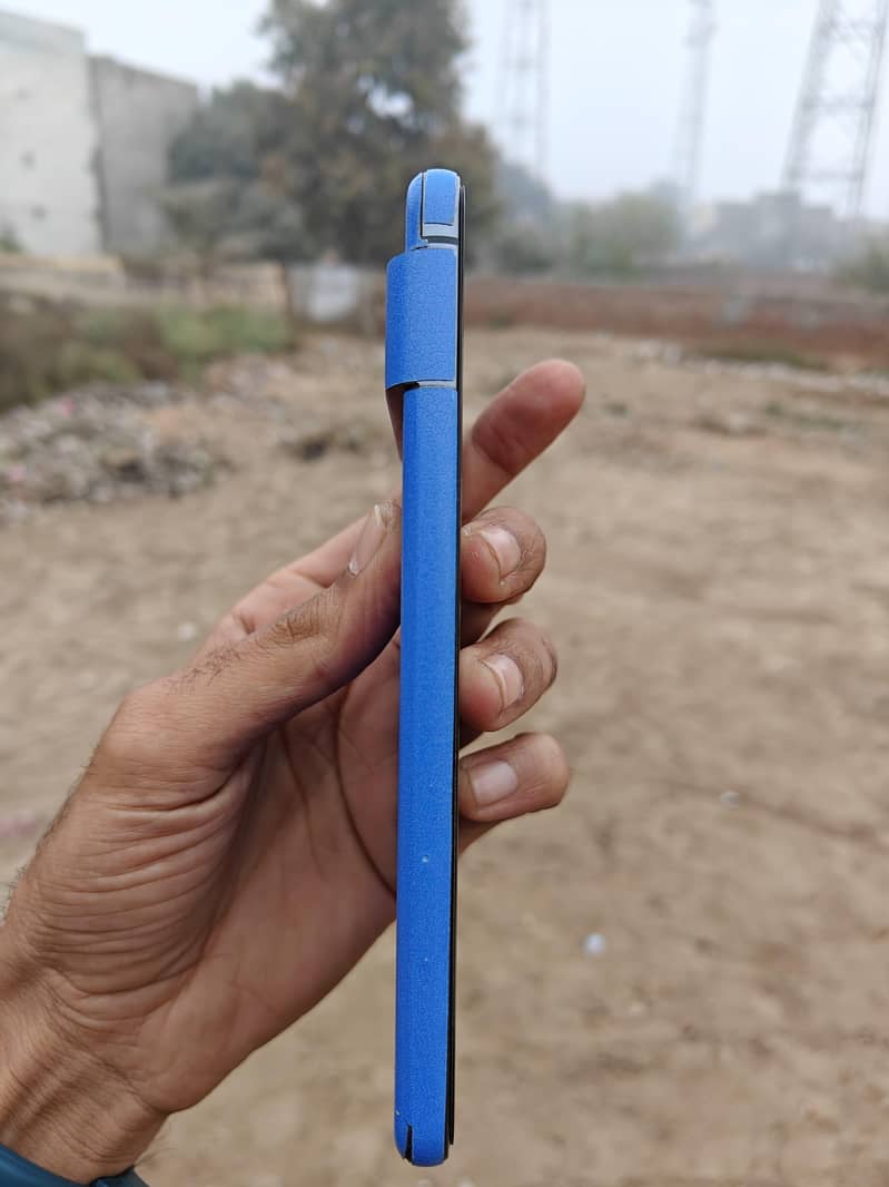 Google Pixel 8 Pro 4