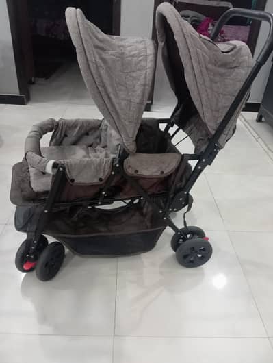 Baby pram /stroller from Dubai.