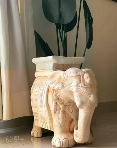 home decor itmes 5000 all these  . . . 80% off price