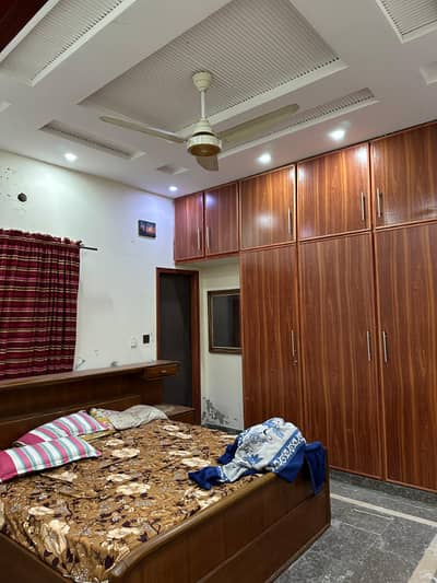 4 Marla lower portion full furnished available for rent johar town phase 1