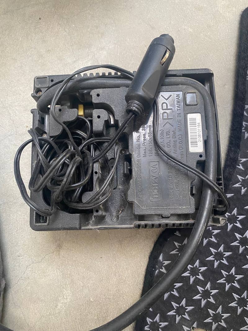 Original Air Compressor For Car 1