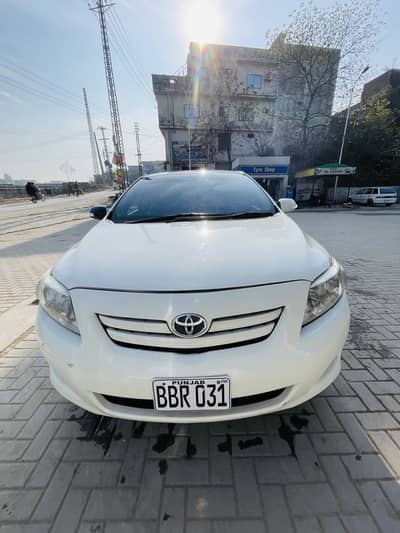 Corolla Altis Cruisetronic Automatic