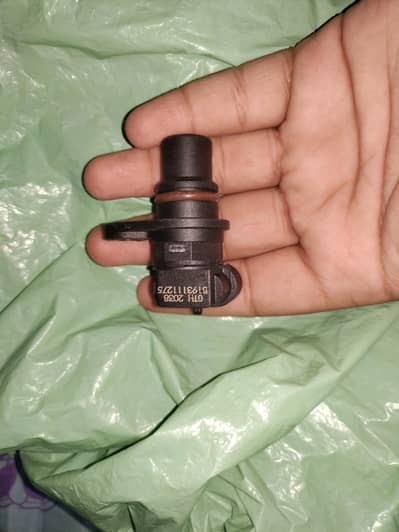 faw xpv original camshaft position sensor