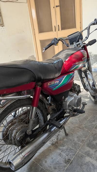 HONDA CD70 2016