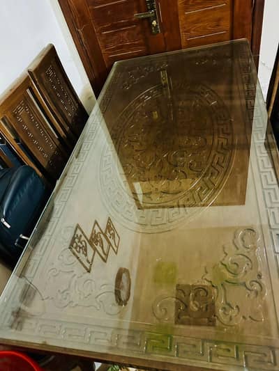 dining table with six chair brand new like condition