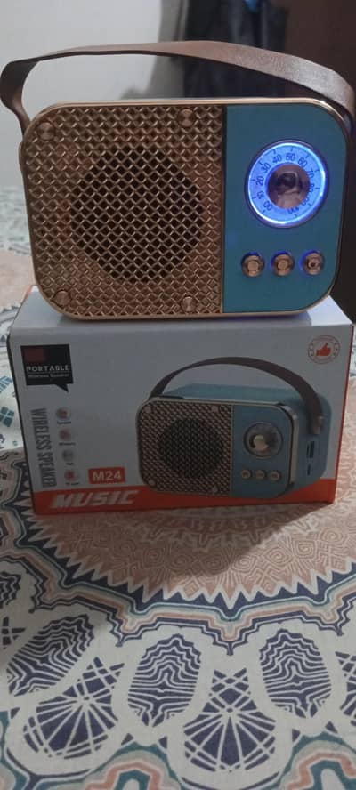 wireless charging speaker