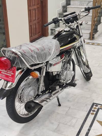 Honda cg 125 silver edition