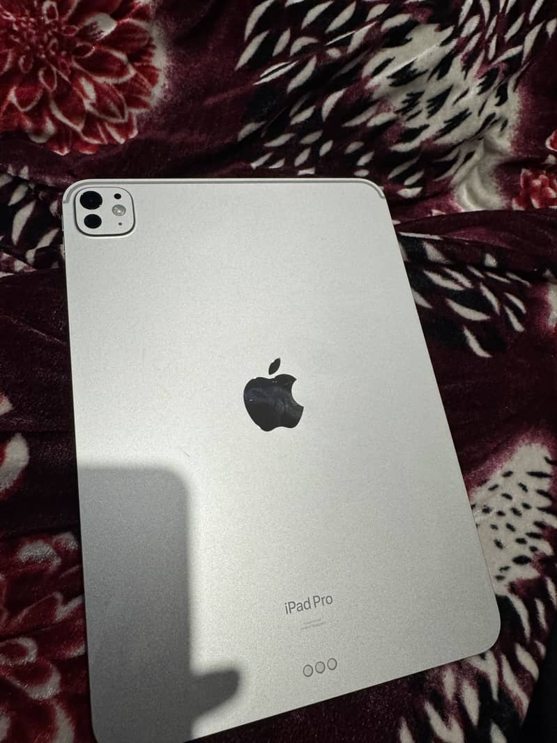 Ipad pro M4 1