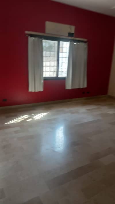 225yards Independent Bungalow In Prime Location Dha Phase 4