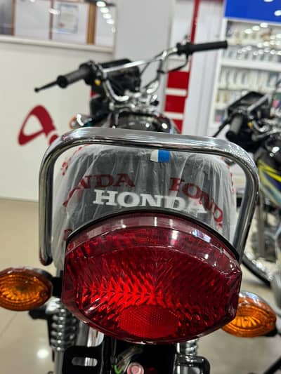 Ab hasil kara honda 125 sirf 25100 ma