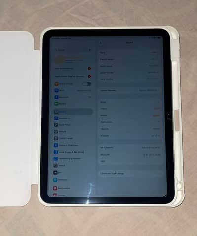Unused Apple iPad A16 11th generation with accessories