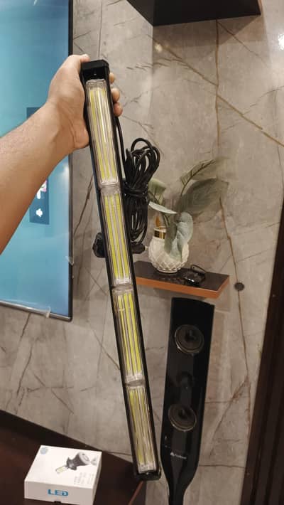 4 peice white bar light