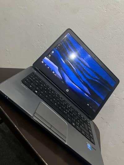 hp 640 laptop core i3 4th gen 4/300
