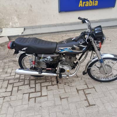 united 125 argent sell pori Honda cg banay hoi hai