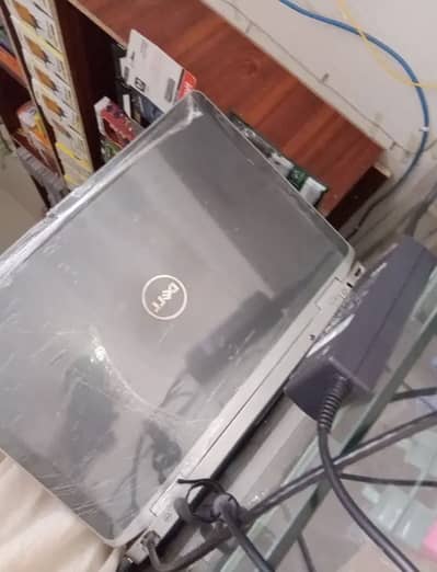 Dell laptop 8 gb ram  500 gb hard