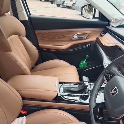 Oshan x7 plus 7 seat 1st owner car