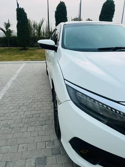 Honda Civic UG Full Option