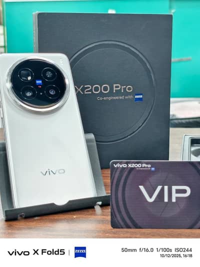 vivo x200 pro official pta approved  10/10