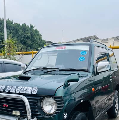 Mitsubishi mini pajero 1100cc manual 4/4 in amazing condition