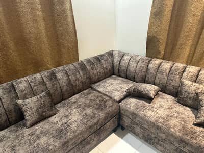 L-Shape 7 Seater Sofa | Chinioti Wood | Like New