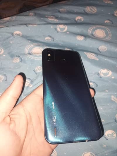 techno spark 6 go 2/32 with box