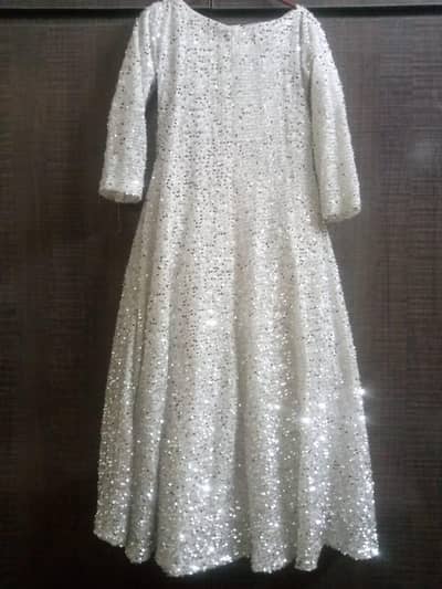 ‎Maxi Colour White