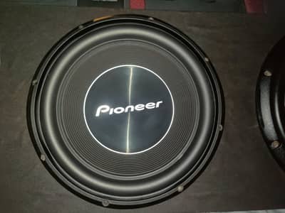 Urgent Sale Pioneer Subwoofer / Woofer