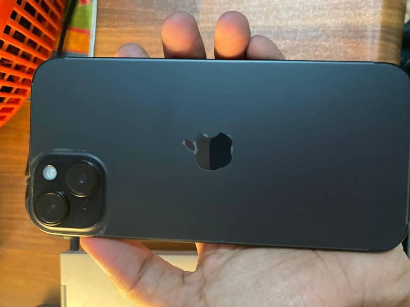 Iphone 15 plus 5