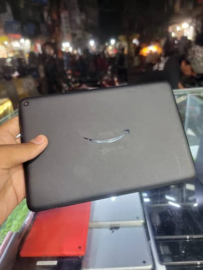 Amazon HD (8) 10 Generation 3/32 wifi variant