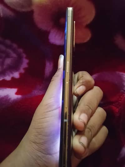 docome arrows f52a 8 128