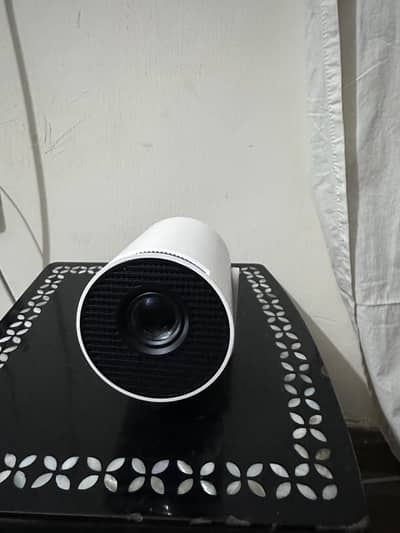 HY300 pro projector